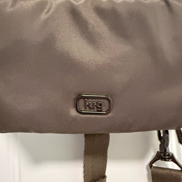 Lug Hovercraft Crossbody - Picture 4 of 9